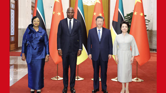 習近平同莫桑比克總統查波會談